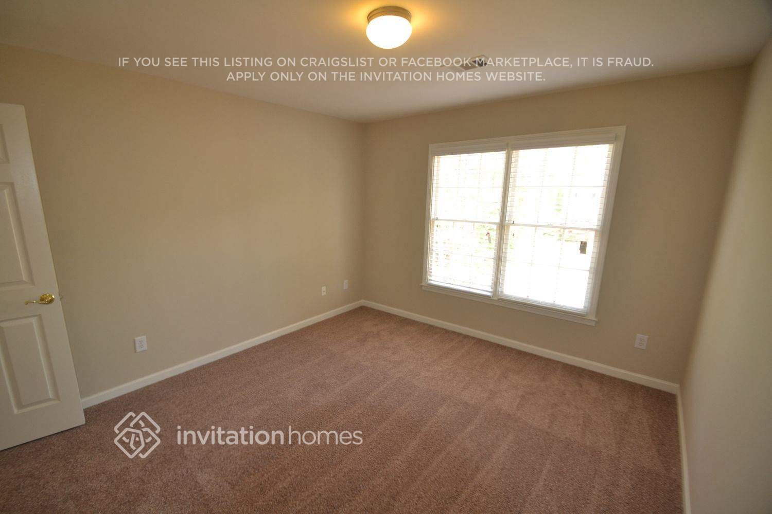 Building Photo - 3205 Christiana Cir