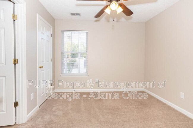 Building Photo - 4303 Brighton Way NW