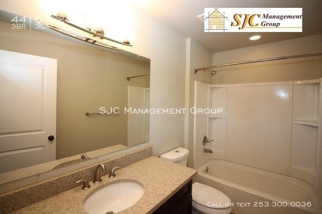 Building Photo - 4416 N 28th St