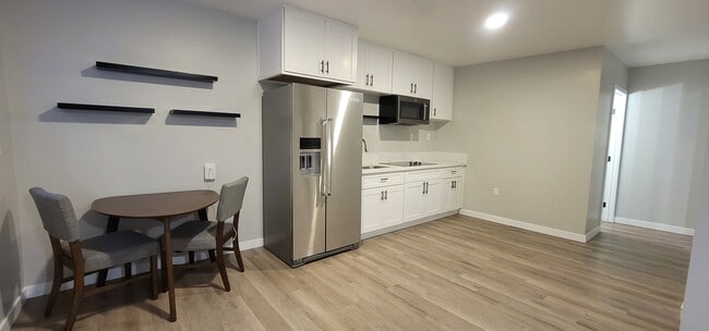 Building Photo - 4229 Panorama Dr