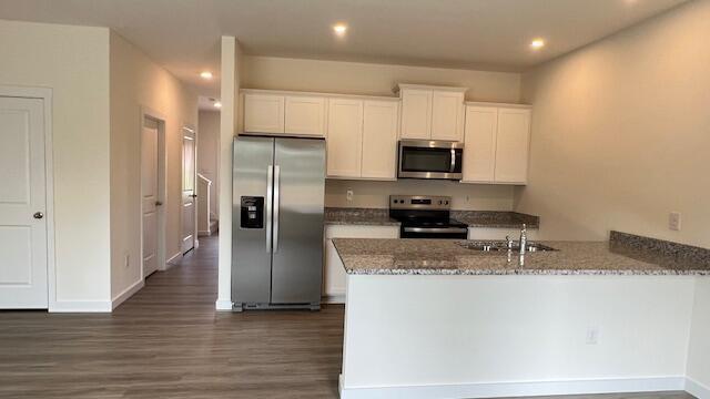 Building Photo - 4234 Belcourt Dr