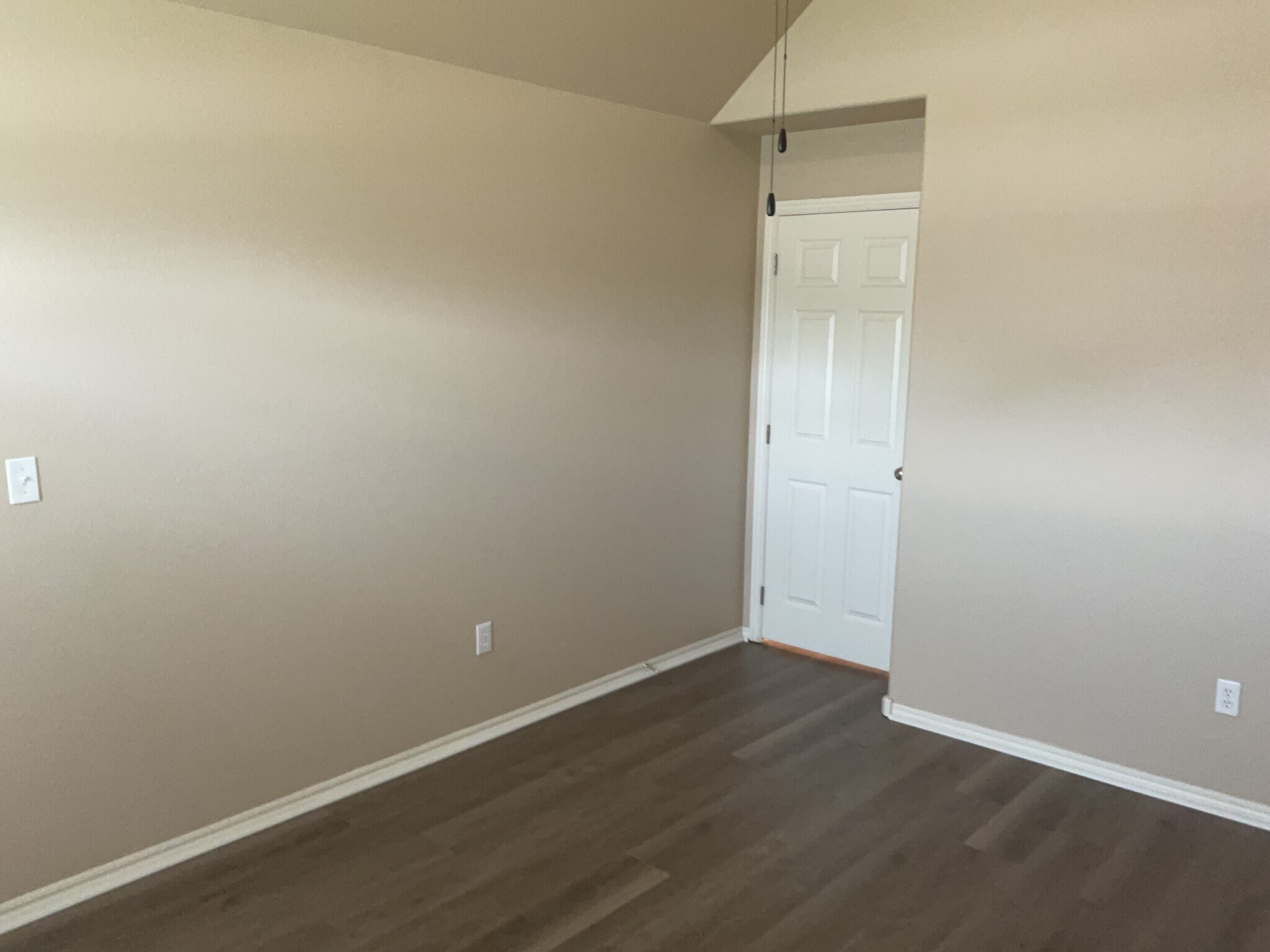 Building Photo - 4560 S 204th E Ave