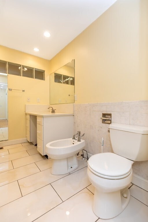 Building Photo - 680 Boylston St