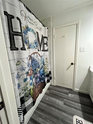 Building Photo - 5302 Vale St