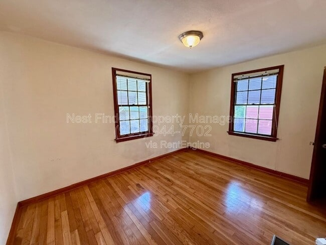 Building Photo - 1615 Copeland St