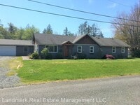 Building Photo - 919 McLeod Rd