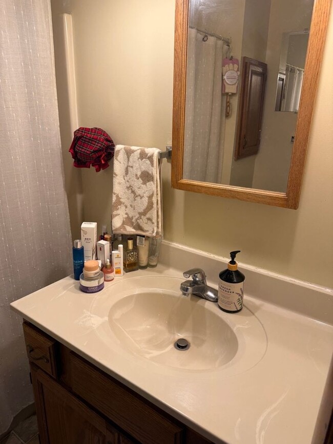 Building Photo - 11755 Village Heights Dr