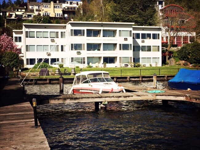 Building Photo - Shorelands Apartments