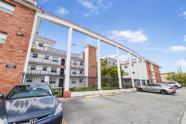 Building Photo - 6270 W Flagler St