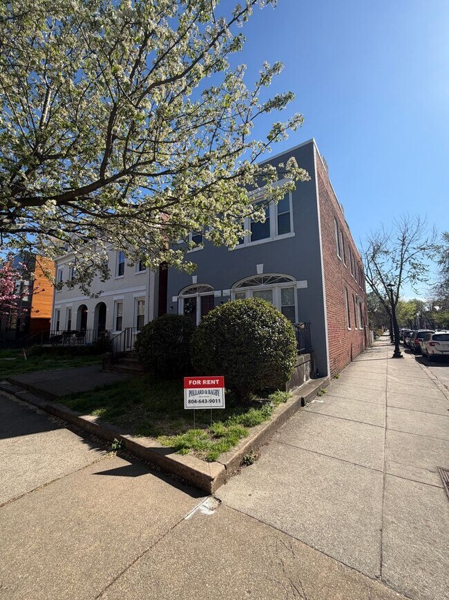 Building Photo - 2627 Floyd Ave