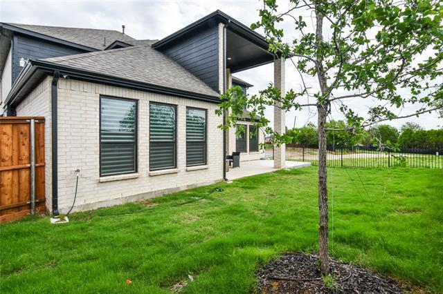 Building Photo - 2001 Corbera Dr