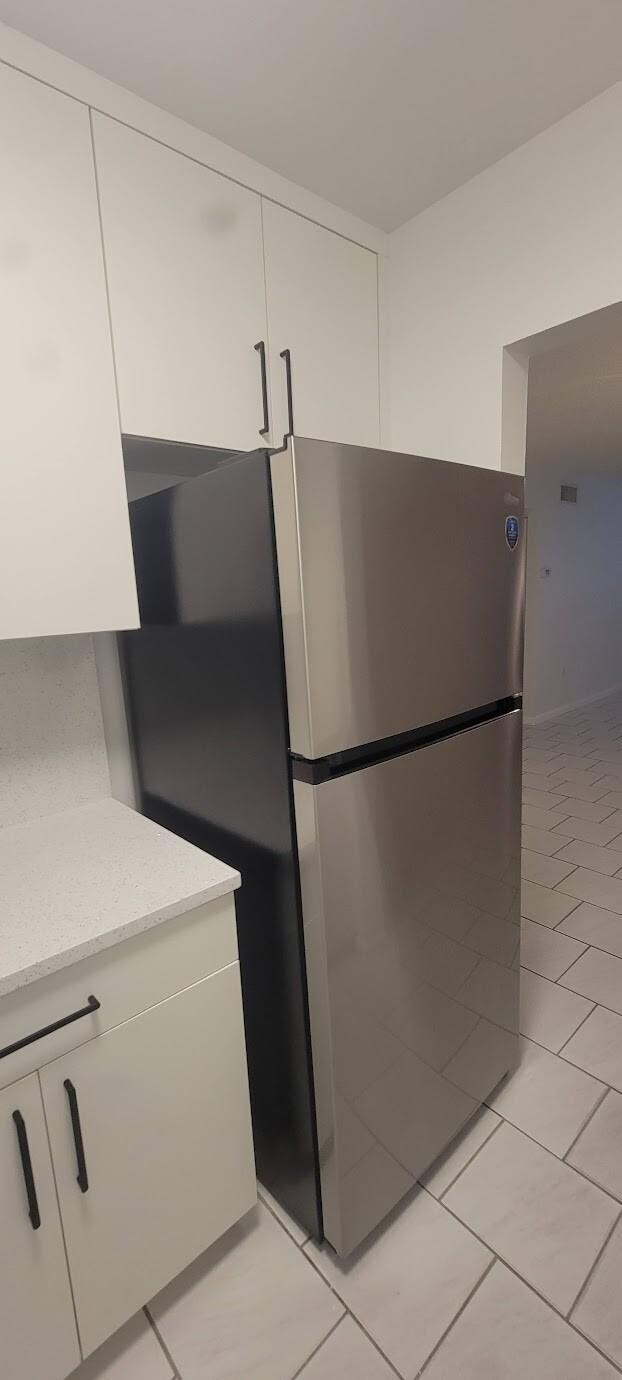 Building Photo - 600 SW 2nd Ave