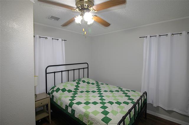 Building Photo - 505 College St