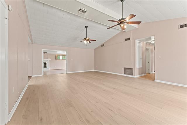 Building Photo - 116 Sherry Dr