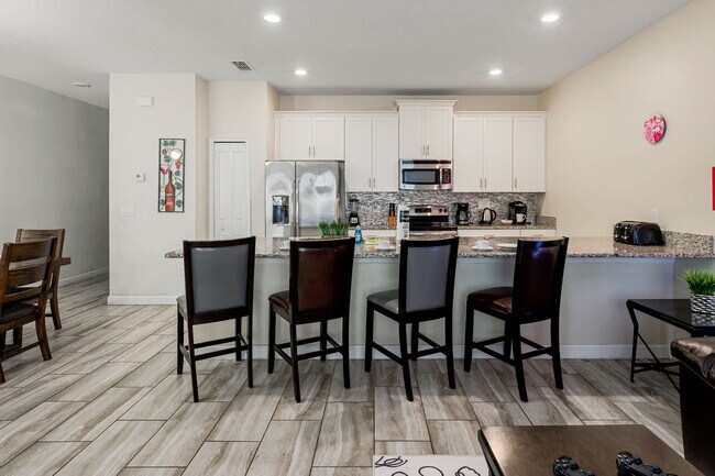 Building Photo - 4806 Brier Rose Ln