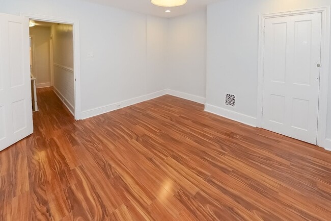 Building Photo - 2021 Dennie St