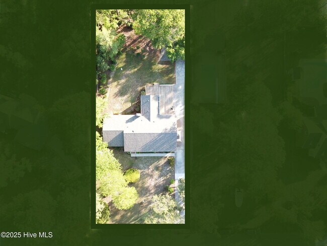 Building Photo - 242 Inlet Dr