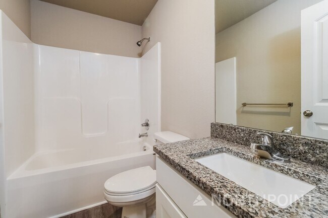 Building Photo - 3 BR/2BA | Newly Renovated Single Family Home | In Blue Springs |  Pet Friendly with Garage