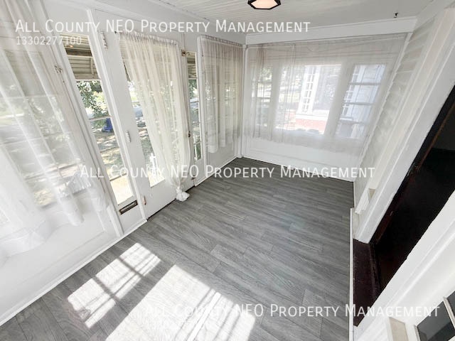 Building Photo - 3521 W 123rd St