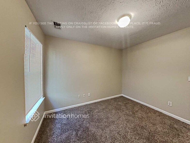 Building Photo - 1101 Shimmering Ct