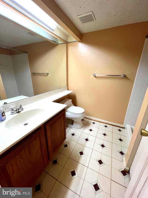 Building Photo - 401 Fleece Flower Dr