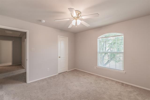 Building Photo - 2668 Redcedar Dr