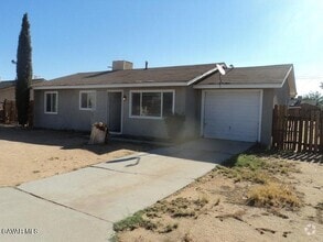 Building Photo - 12664 Daisy St