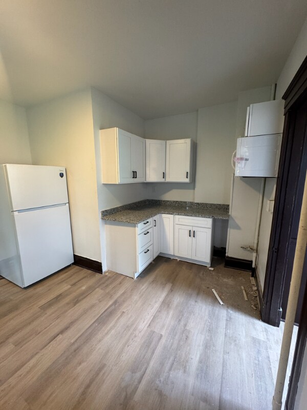 Building Photo - 2241 Burnet Ave