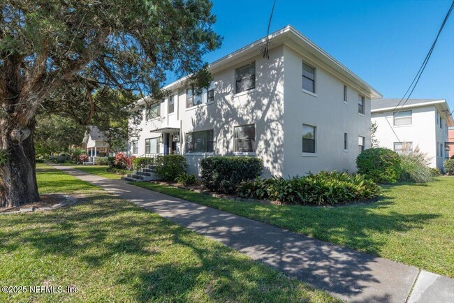 Building Photo - 1612 Flagler Ave