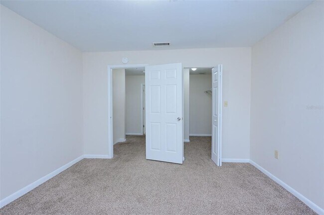 Building Photo - 3614 Pine Knot Dr