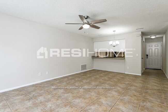 Building Photo - 3848 Beachman Dr