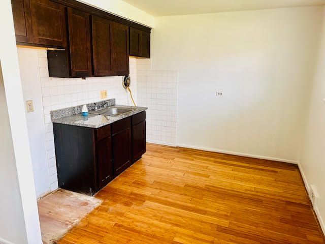 Building Photo - 288 North Ave