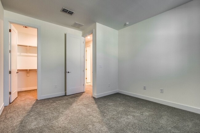 Building Photo - 3855 S McQueen Rd