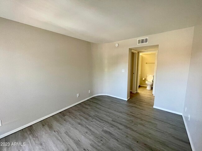 Building Photo - 3601 W Tierra Buena Ln