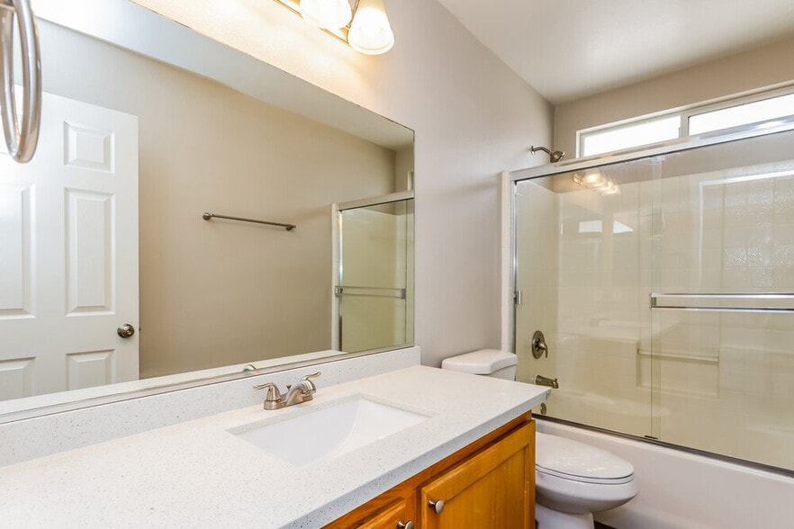 Building Photo - 7309 Bindweed Rd