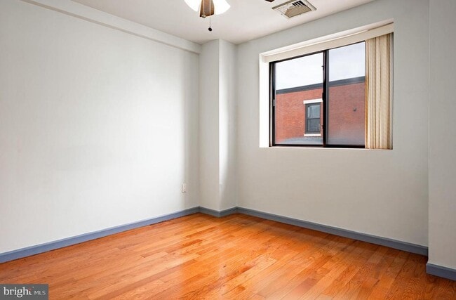 Building Photo - 763 S 8th St