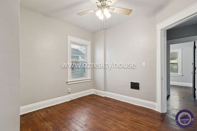 Building Photo - 1525 Waverly Ave