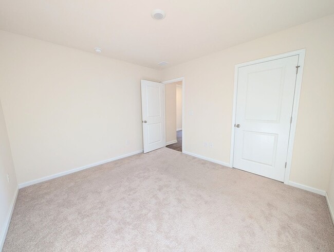 Building Photo - Whitehall Community 3-Bed & 2-Bath Long Term Rental , Longs SC