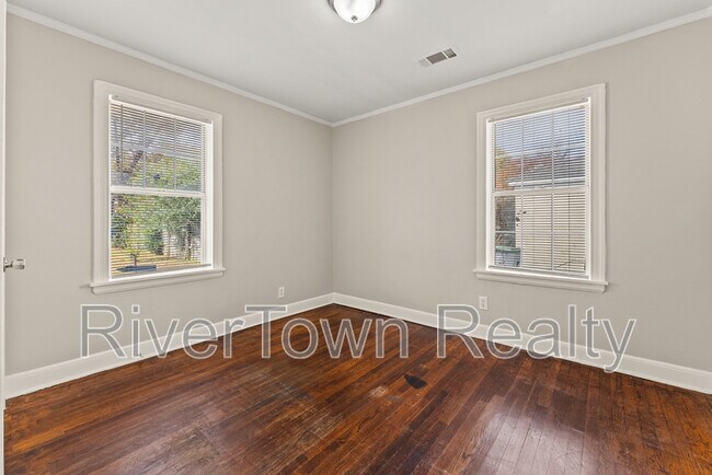 Building Photo - 1093 N Watkins St