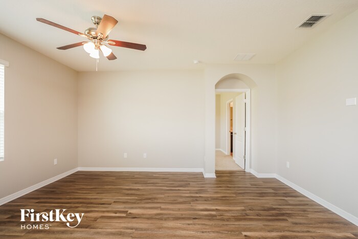 Building Photo - 1386 Fox Squirrel Dr