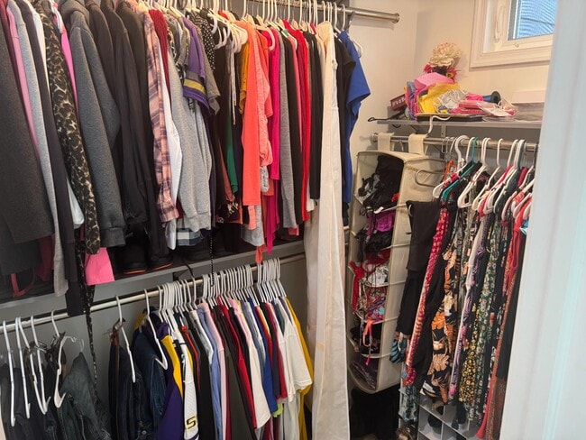 Building Photo - 8209 Dundalk Ave