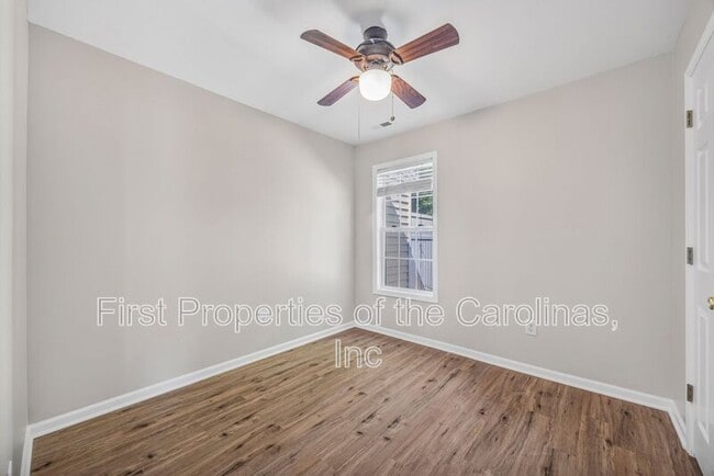 Building Photo - 1544 Tiana Way