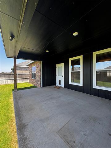 Building Photo - 331 Sophia Ln