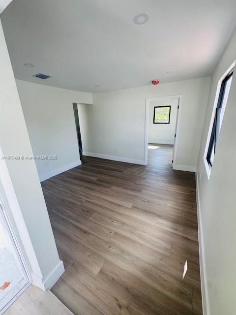 Building Photo - 905 SW 13th Ct
