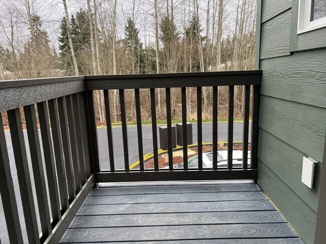 Building Photo - Lynnwood Townhome