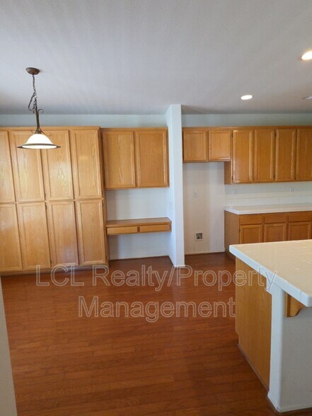 Building Photo - 28943 Baywater Dr