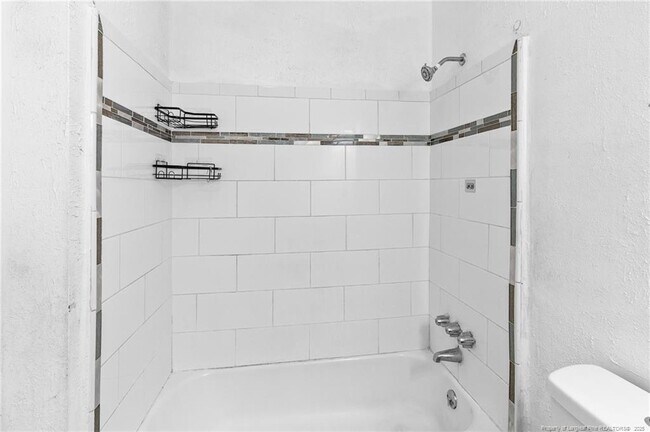 Building Photo - 1440 Marlborough Rd