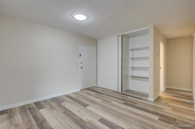 Building Photo - 2231 S Vaughn Way