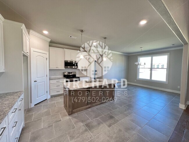 Building Photo - 1052 Morra Ave
