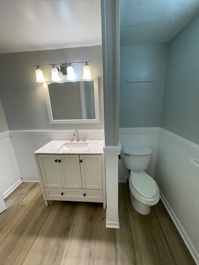 Building Photo - 4-Bedroom, 1.5 Bath Home in NW OKC